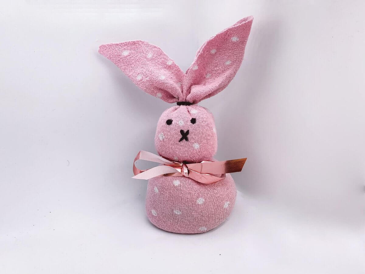 How To Make An Odd Sock Easter Bunny (No Sew) How To Guide